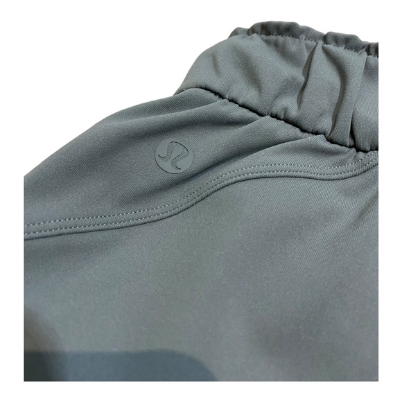 Womens Lululemon Athletica Keep Moving crop - Size 6 - Picture 7 of 7
